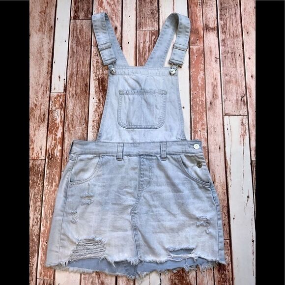 Distressed light denim overall skirt by Rewash M - Picture 4 of 6
